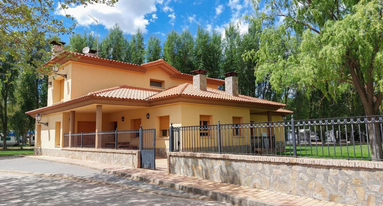 Camping Caravaning Cuenca Cuenca  Luaran gambar
